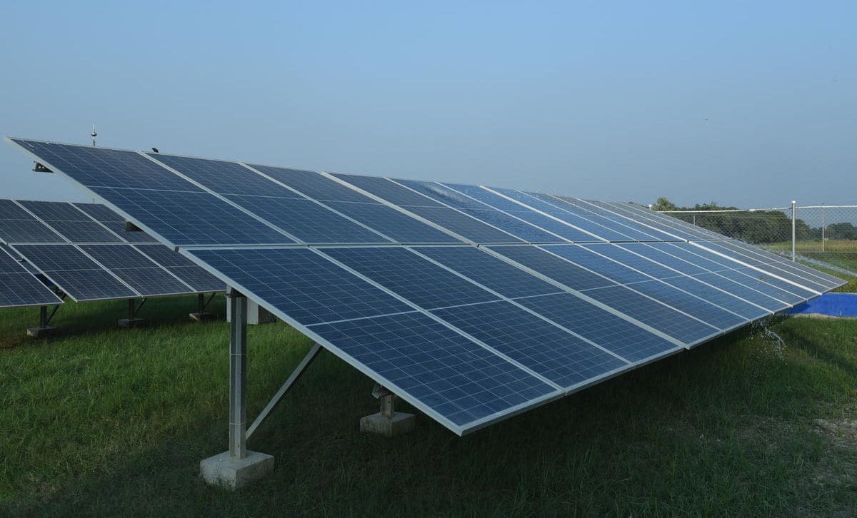 Drone For Solar Images Stock Photos Vectors Shutterstock
